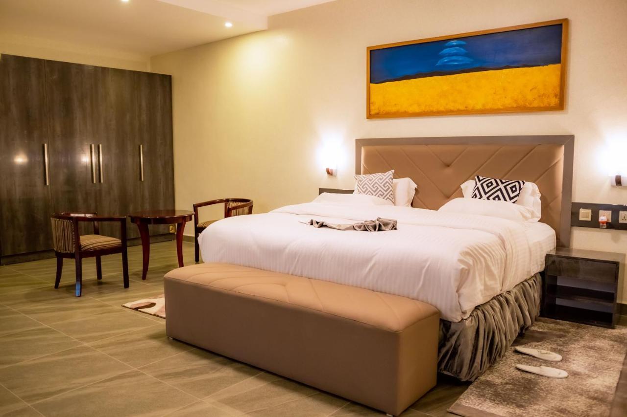 Grazia Apartment Hotel คิกาลี ภายนอก รูปภาพ