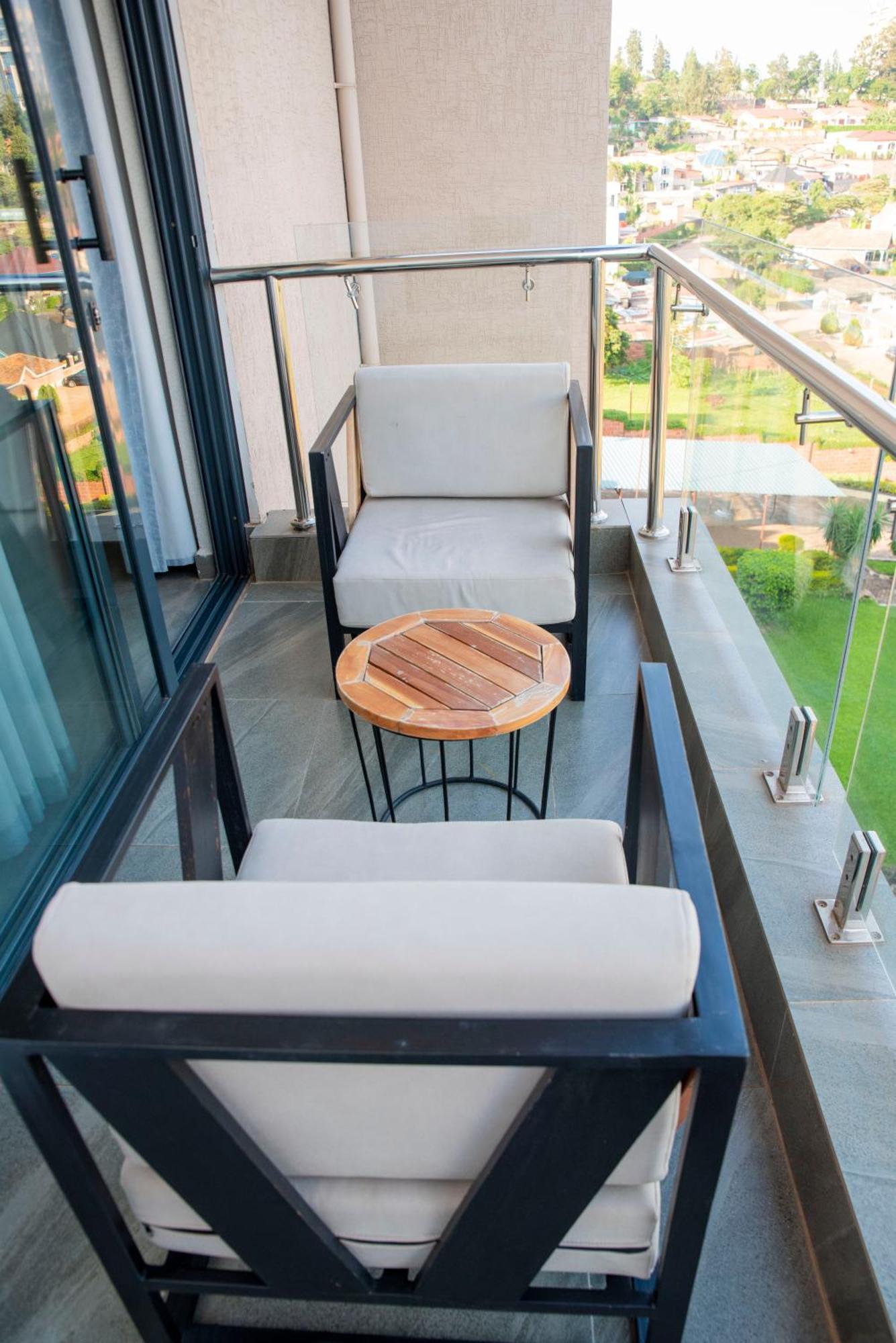 Grazia Apartment Hotel คิกาลี ภายนอก รูปภาพ