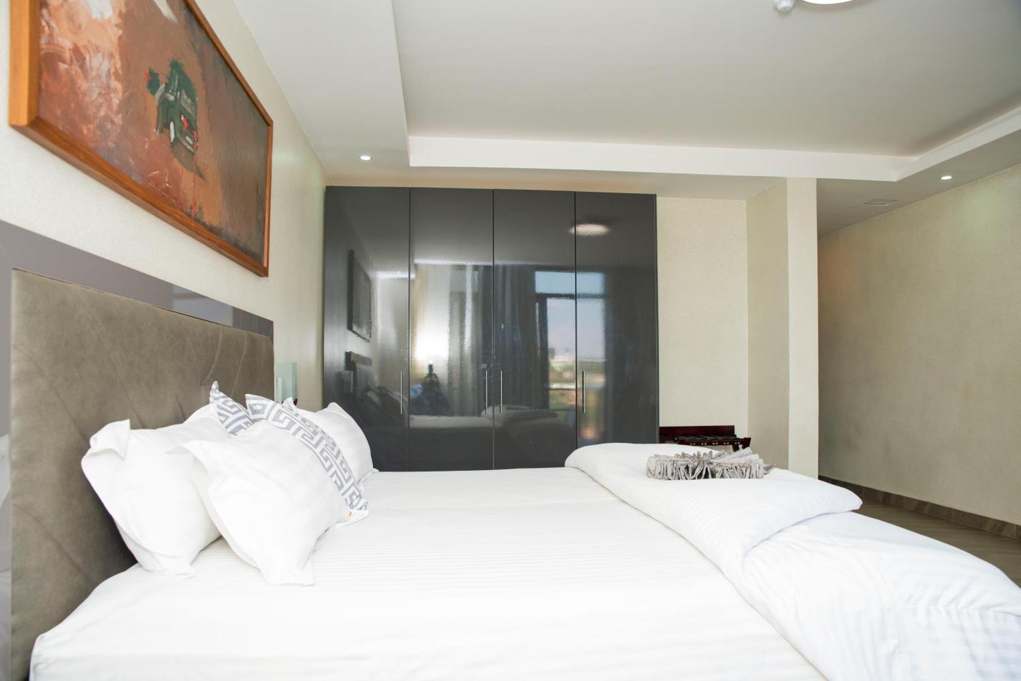 Grazia Apartment Hotel คิกาลี ภายนอก รูปภาพ