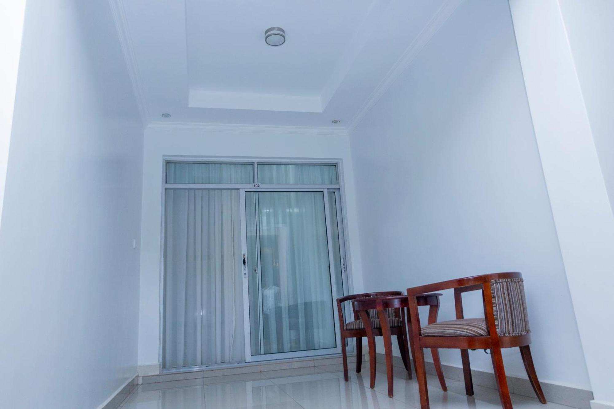 Grazia Apartment Hotel คิกาลี ภายนอก รูปภาพ