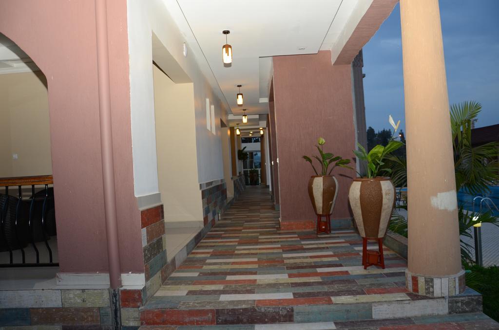 Grazia Apartment Hotel คิกาลี ภายนอก รูปภาพ